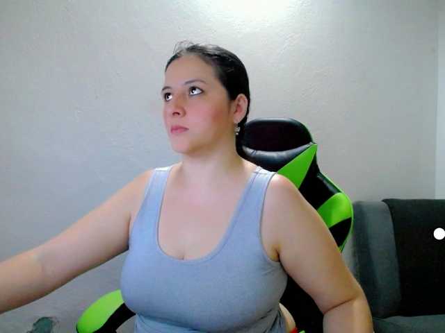 Capturi de ecran de difuzare allisonbaby