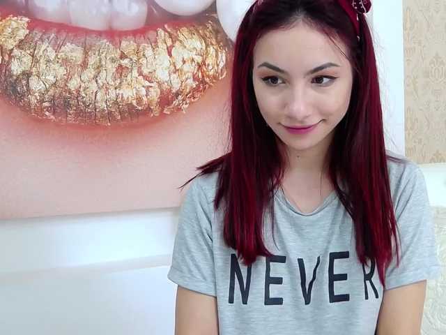 Capturi de ecran de difuzare AllizeBlanc