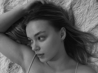 Chat video erotic AlodieCrumbls