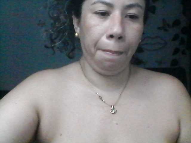 Capturi de ecran de difuzare alondrahot82