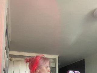 Chat video erotic Niki_Tat