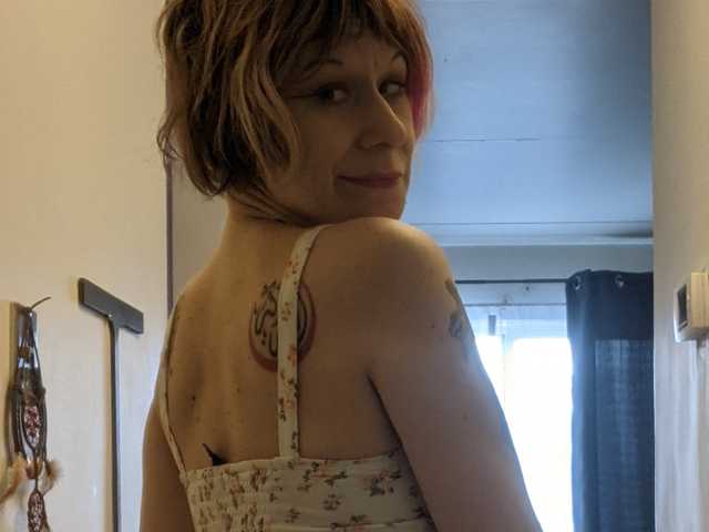 Fotografie a profilului Kissra