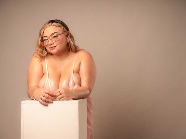Fotografie a profilului Amberbunny