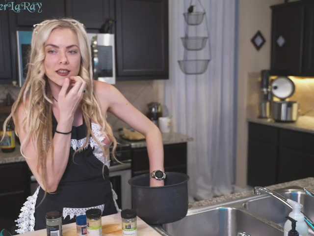 Capturi de ecran de difuzare AmberLaRay