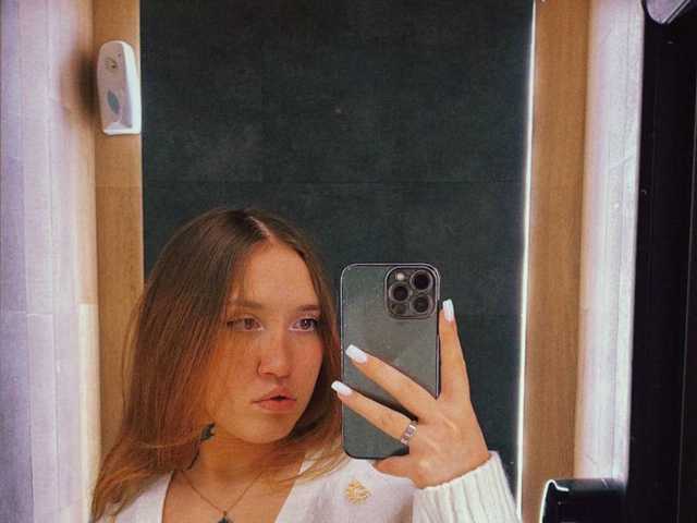 Fotografie a profilului AmiraChase