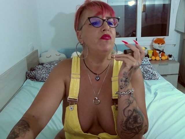 Capturi de ecran de difuzare AmmandaDulley