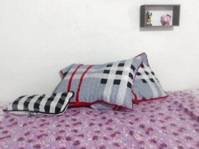 Capturi de ecran de difuzare ammbeerr