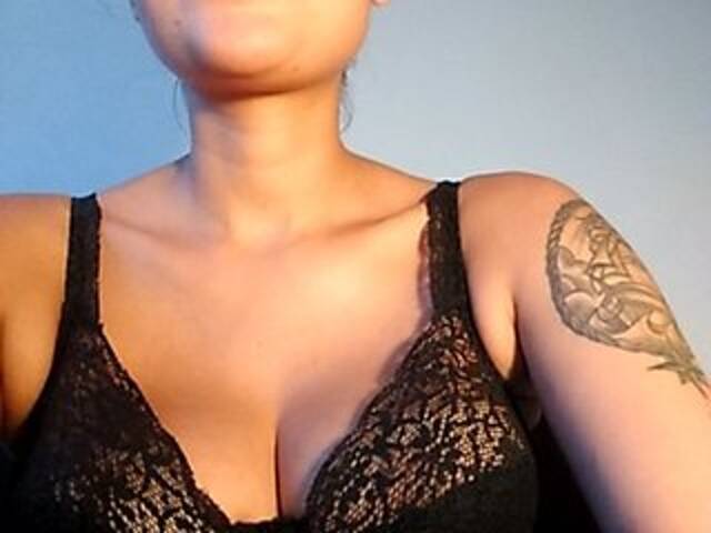 Capturi de ecran de difuzare MilaGrey