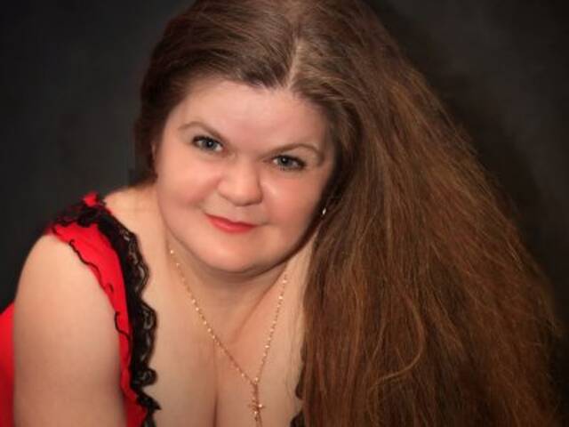 Fotografie a profilului amplee