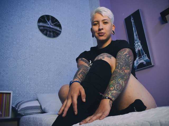 Chat video erotic amy-ink