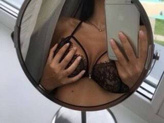 Chat video erotic Alissia_Kiss