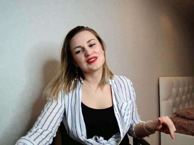 Capturi de ecran de difuzare AmyAirKiss