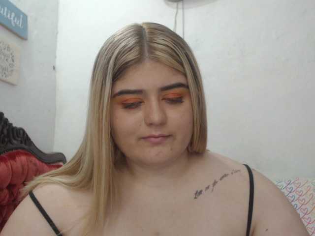 Capturi de ecran de difuzare Amyangel