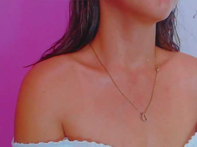 Capturi de ecran de difuzare AmyRoberts2