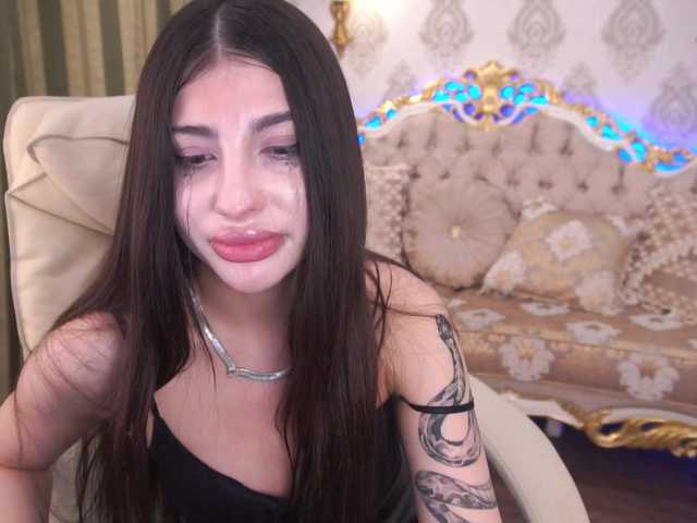 Capturi de ecran de difuzare Anabel-Ka