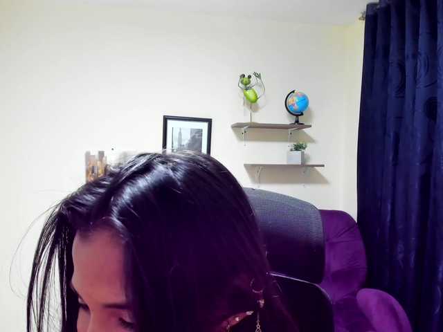 Fotografii Anabellolesya Hello, my name is Anabelle, I'm 21 years old, I'm from Colombia, my toy is connected, come and play with him! #EBONY #LATINA #LOVENSE