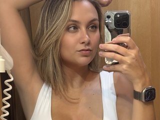 Chat video erotic Andrea-urdream