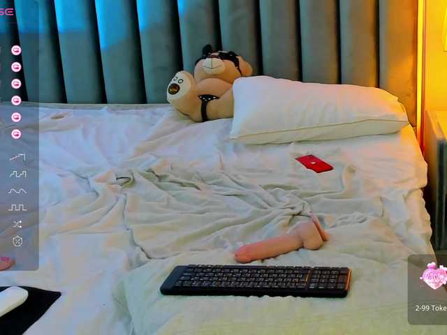 Capturi de ecran de difuzare AndreaBass