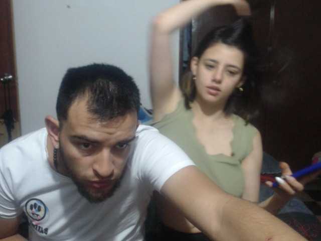 Capturi de ecran de difuzare angelaasm