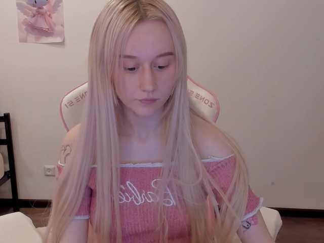 Capturi de ecran de difuzare AngelicBaby