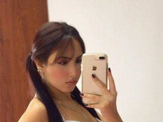 Chat video erotic angelina-loughty