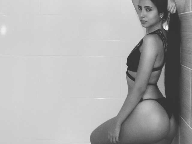 Fotografie a profilului angelina-loughty
