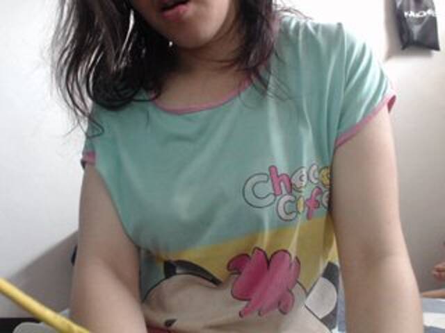 Capturi de ecran de difuzare Angelinee15