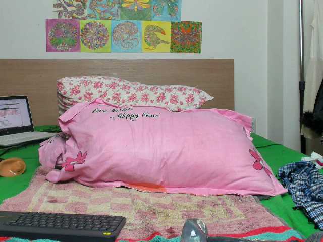 Capturi de ecran de difuzare angelsdaniel