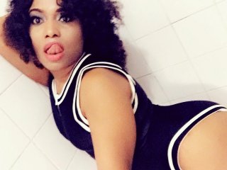 Chat video erotic AngelSkye