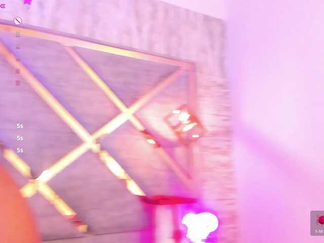 Capturi de ecran de difuzare AngelRouse