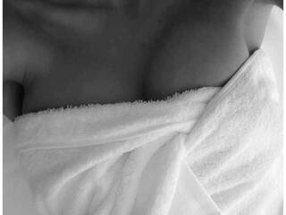 Chat video erotic Angie-Delores