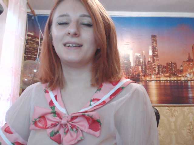 Capturi de ecran de difuzare AnitaShine