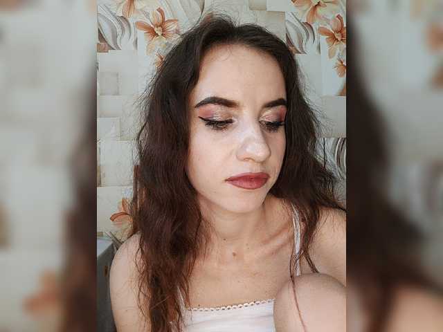 Capturi de ecran de difuzare _Astika_