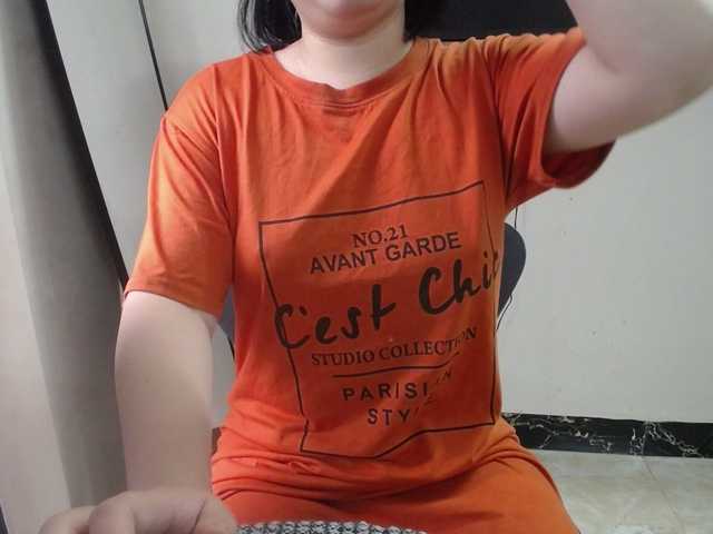 Capturi de ecran de difuzare Anna-baby