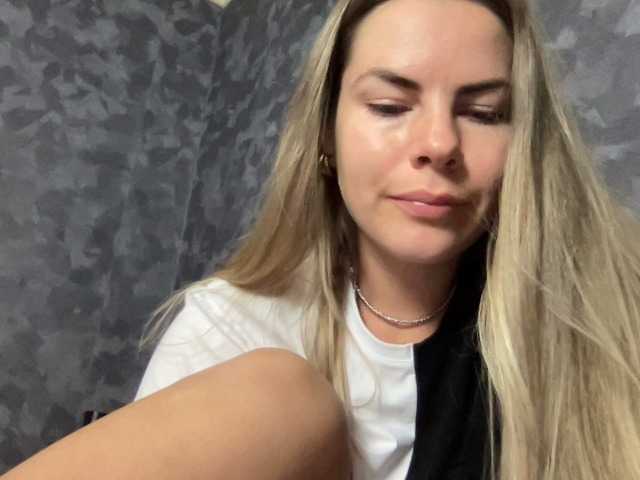 Capturi de ecran de difuzare Anna-Conda