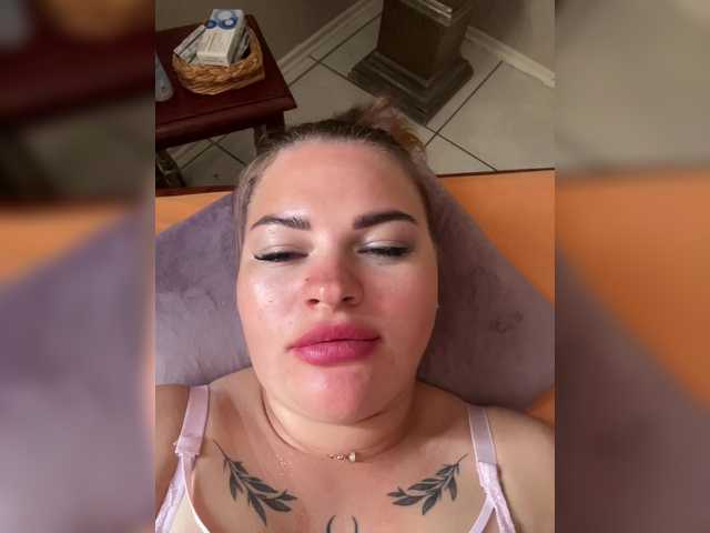 Capturi de ecran de difuzare Anna240