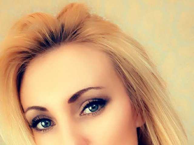 Fotografie a profilului AnnaDeVille