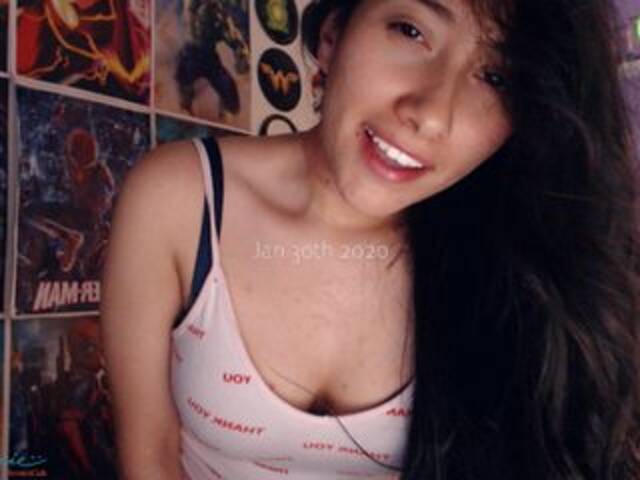 Capturi de ecran de difuzare Anniesclub