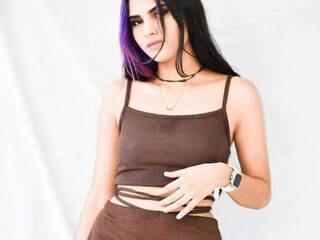 Chat video erotic AntonellaRoux