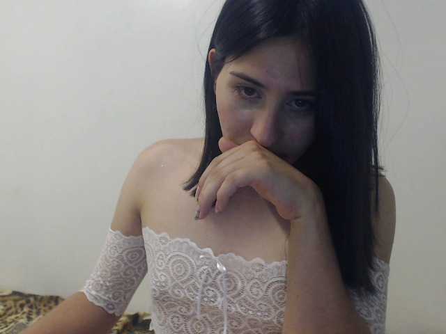 Capturi de ecran de difuzare anyaa-taylor