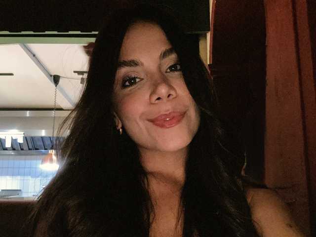 Fotografie a profilului AprilHill