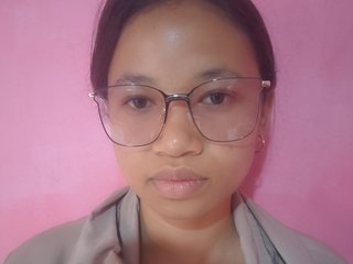 Chat video erotic Ariah1