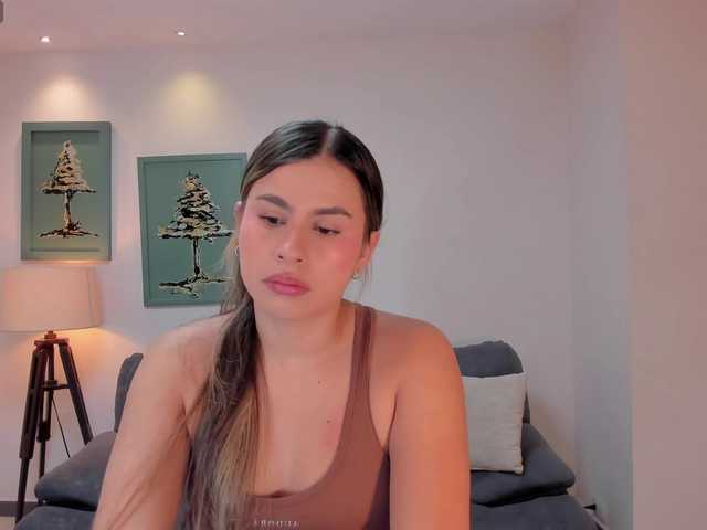 Capturi de ecran de difuzare AriaLanne