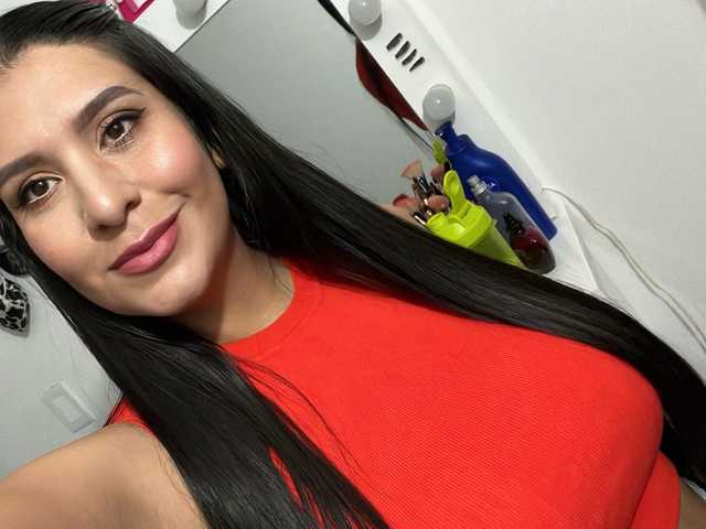 Fotografie a profilului ariana-sexy-horny