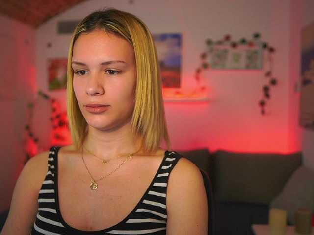 Capturi de ecran de difuzare AriaSky