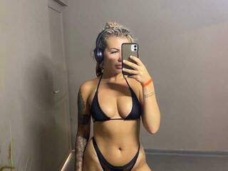 Chat video erotic ArielArls