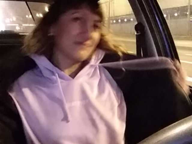 Capturi de ecran de difuzare AshleyAsh