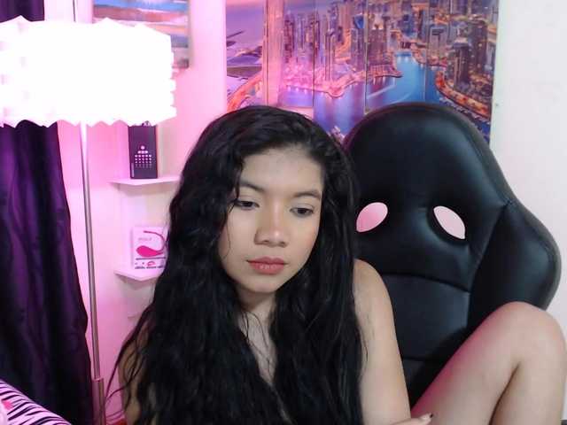 Capturi de ecran de difuzare ashleydoll01