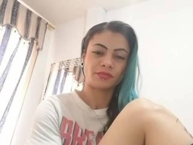 Capturi de ecran de difuzare AshleyStar