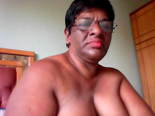 Capturi de ecran de difuzare asianleanne